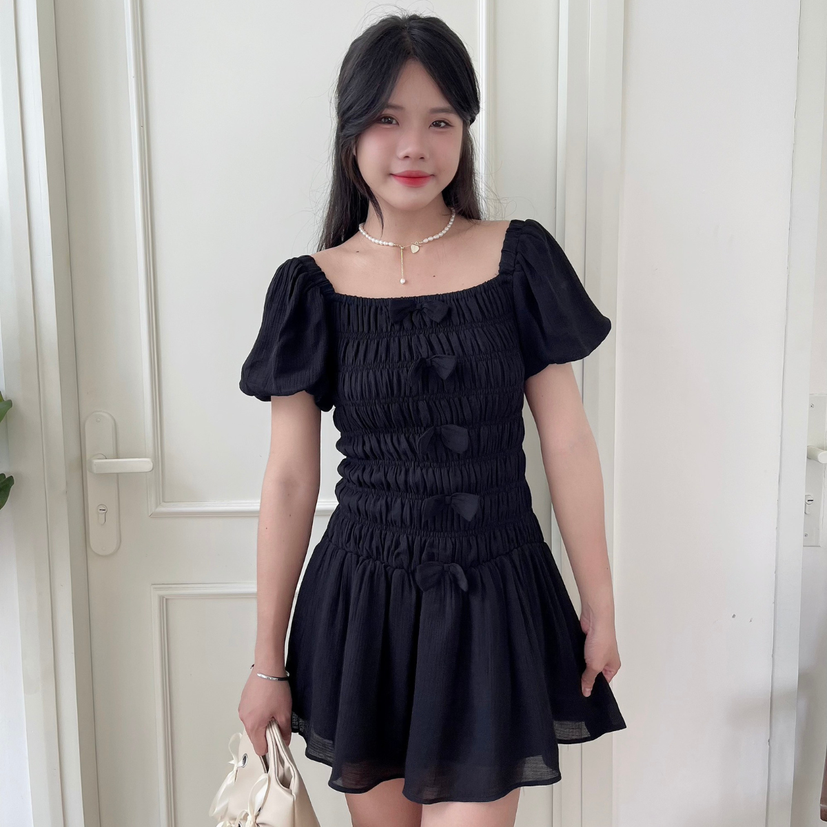 Đầm nữ đầm ngắn nữ tính chất liệu co dãn tốt đính nơ trước Charley Miều Est.2013