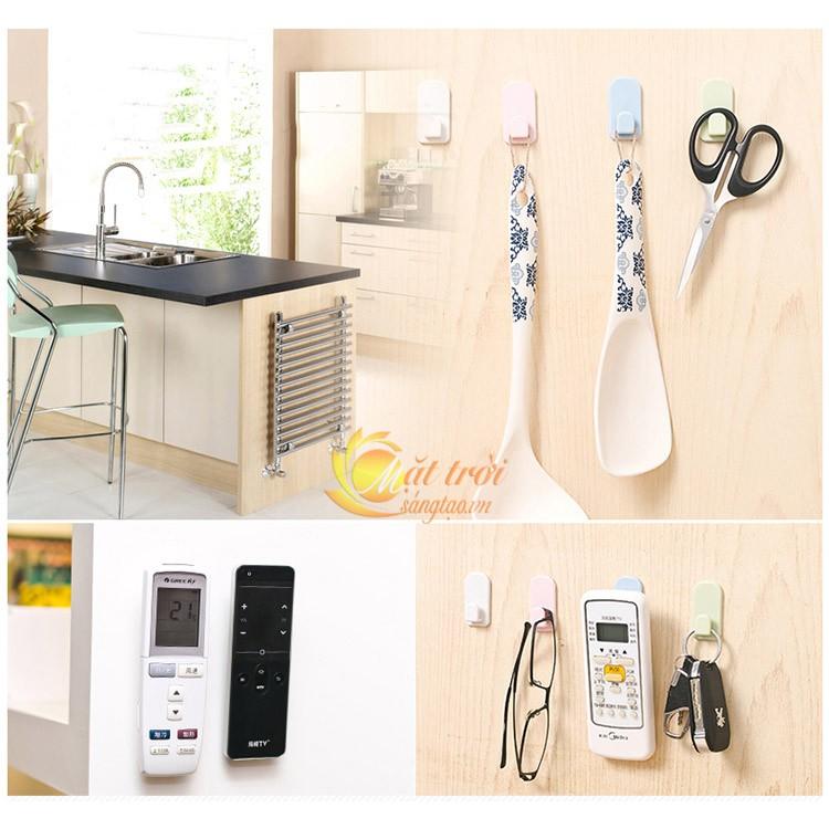 Vỉ 2 móc treo điều khiển