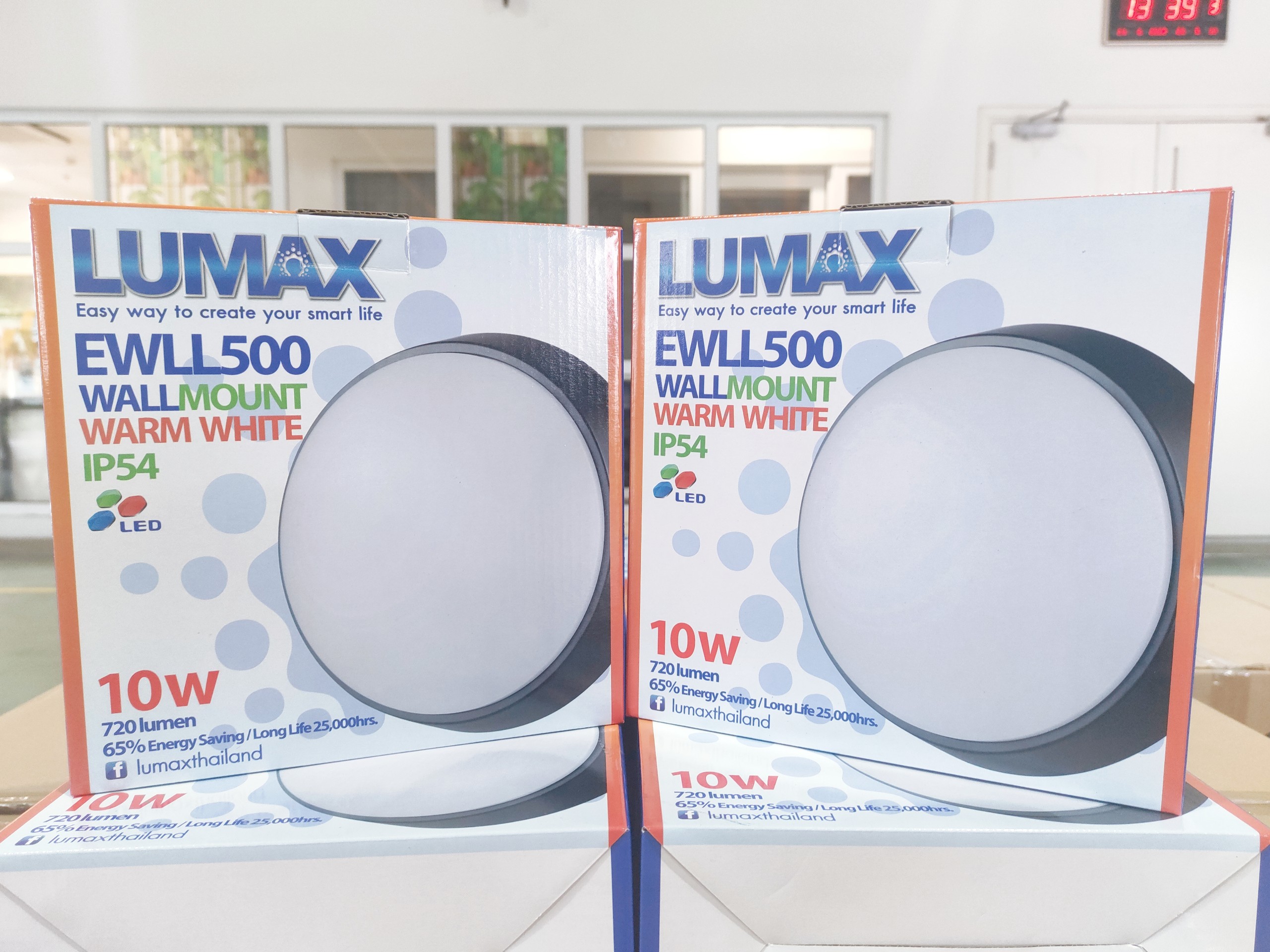 ĐÈN GẮN TƯỜNG NGOÀI TRỜI LUMAX#EWLL 500/BK-10LED/3K-XMXD