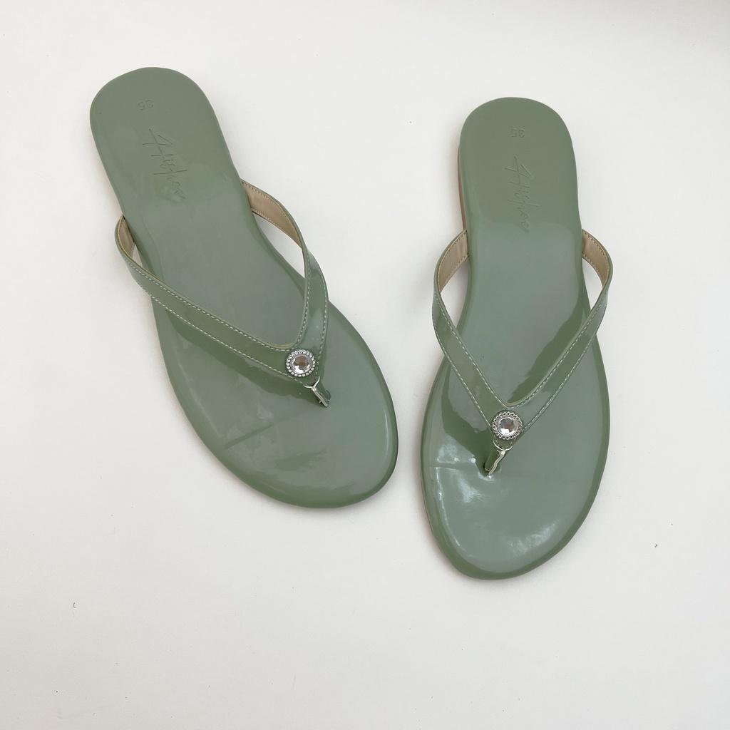 Dép lê nữ xỏ ngón đính đá quai mảnh thời trang kiểu dáng sandal đi biển chính hãng HISHOO S091