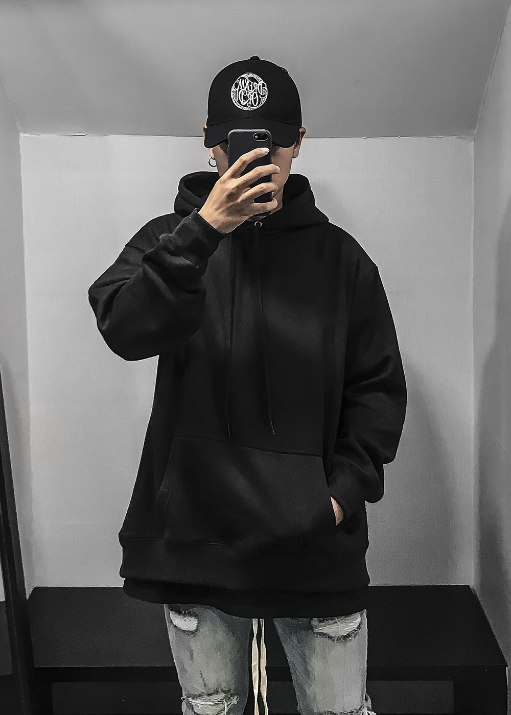 Basic Hoodie In Black