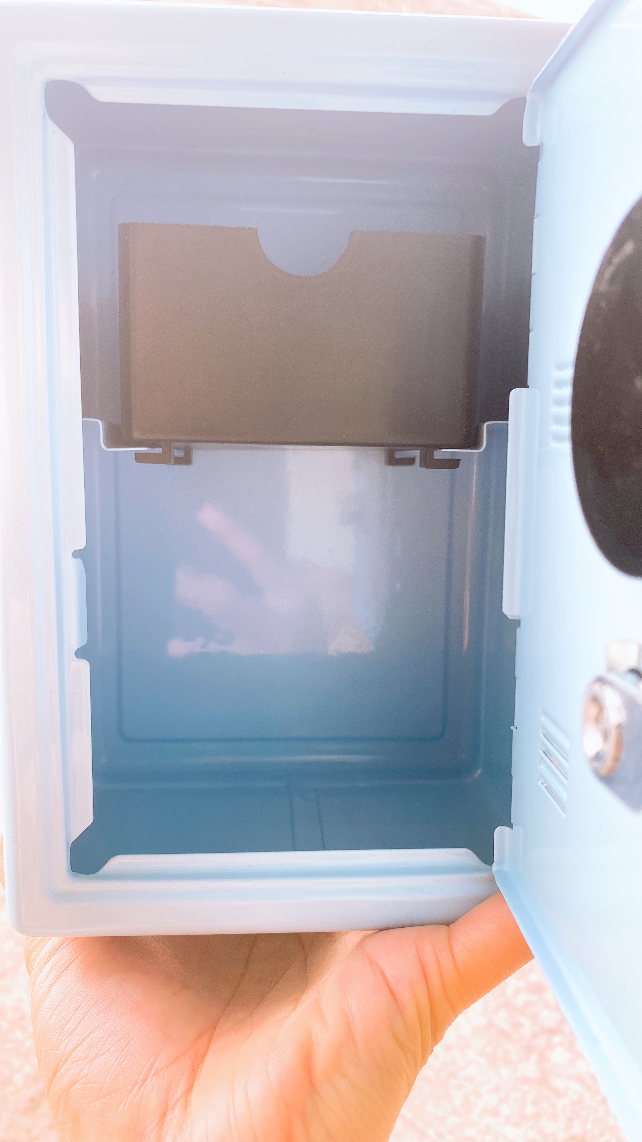 Két Sắt Mini Đựng Tiền Hộp Đựng Trang Sức Kim Loại Có Khóa 18x12x10cm Chống Cháy Nhỏ Gọn Tiện Lợi