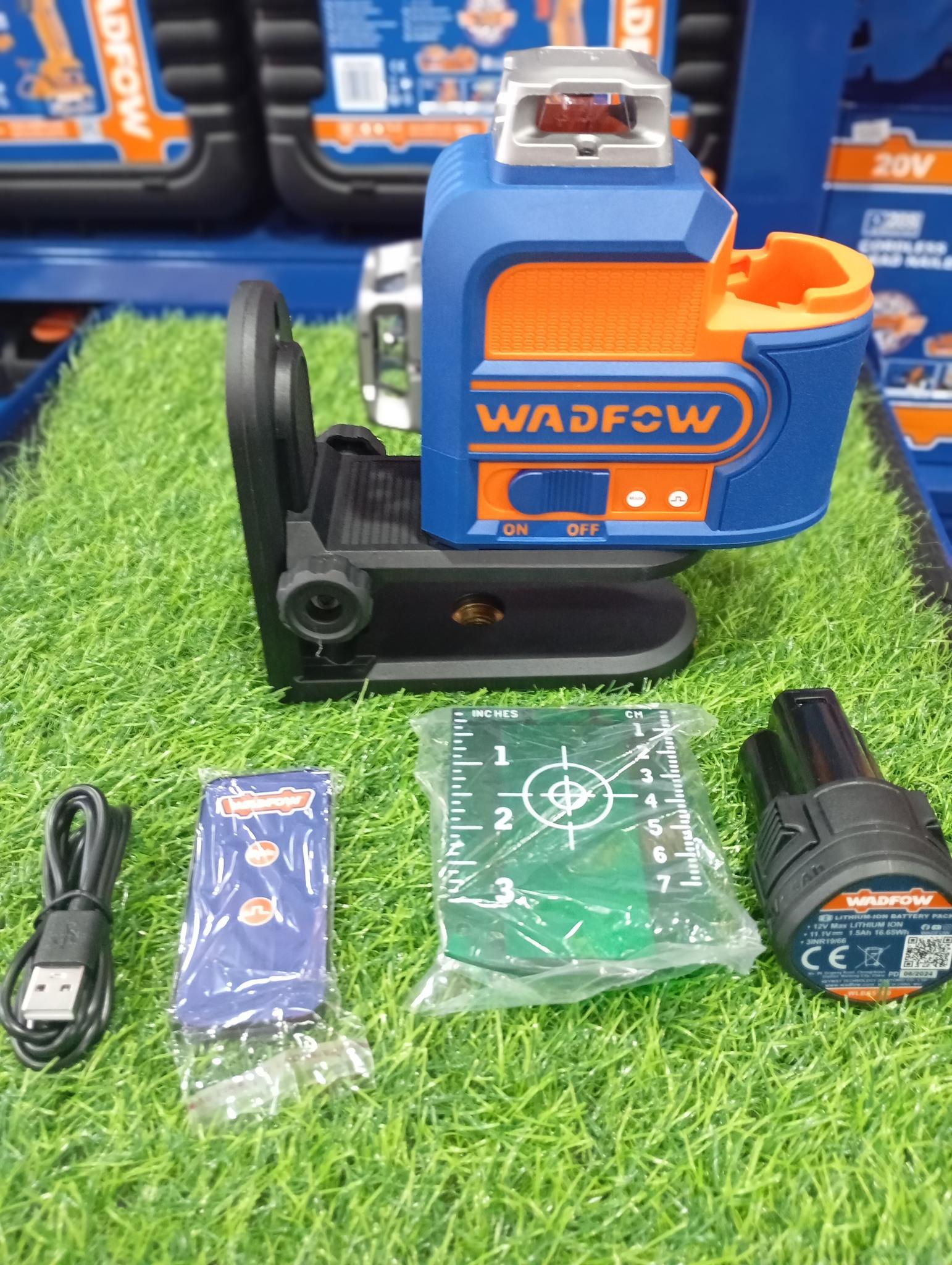 MÁY CÂN BẰNG TIA LASER DÙNG PIN LITHIUM-ION 3D 12V (3 TIA XANH) WADFOW WLE8M12 - HÀNG CHÍNH HÃNG