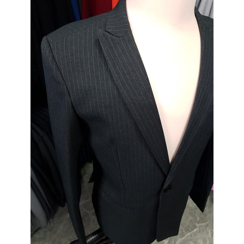 Áo vest nam ôm body màu xám đen sọc trắng chất liệu vải dày mịn