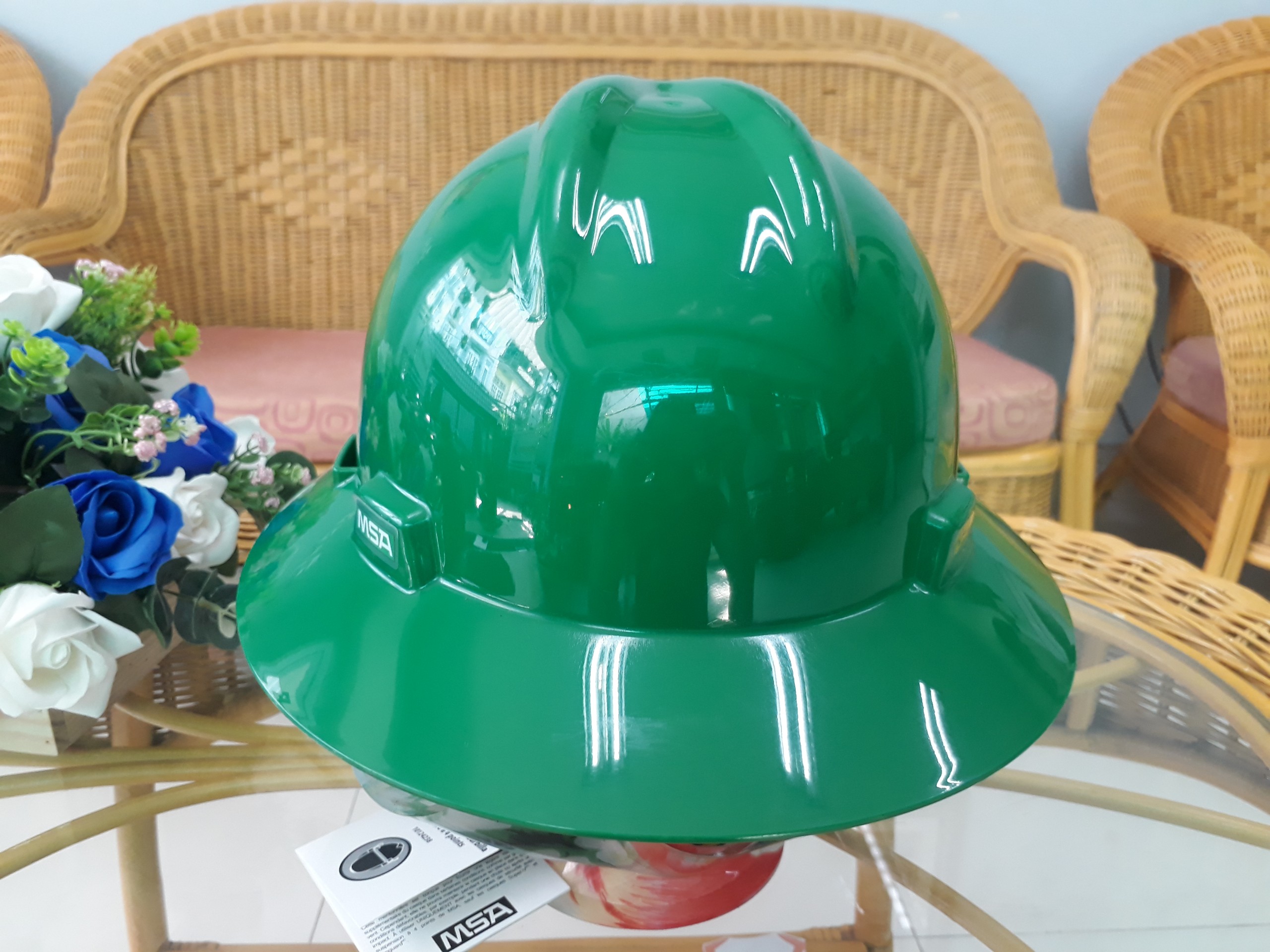 NÓN BẢO HỘ RỘNG VÀNH, NÚT VẶN, DÂY NÓN 2 ĐIỂM, HÃNG MSA - MỸ