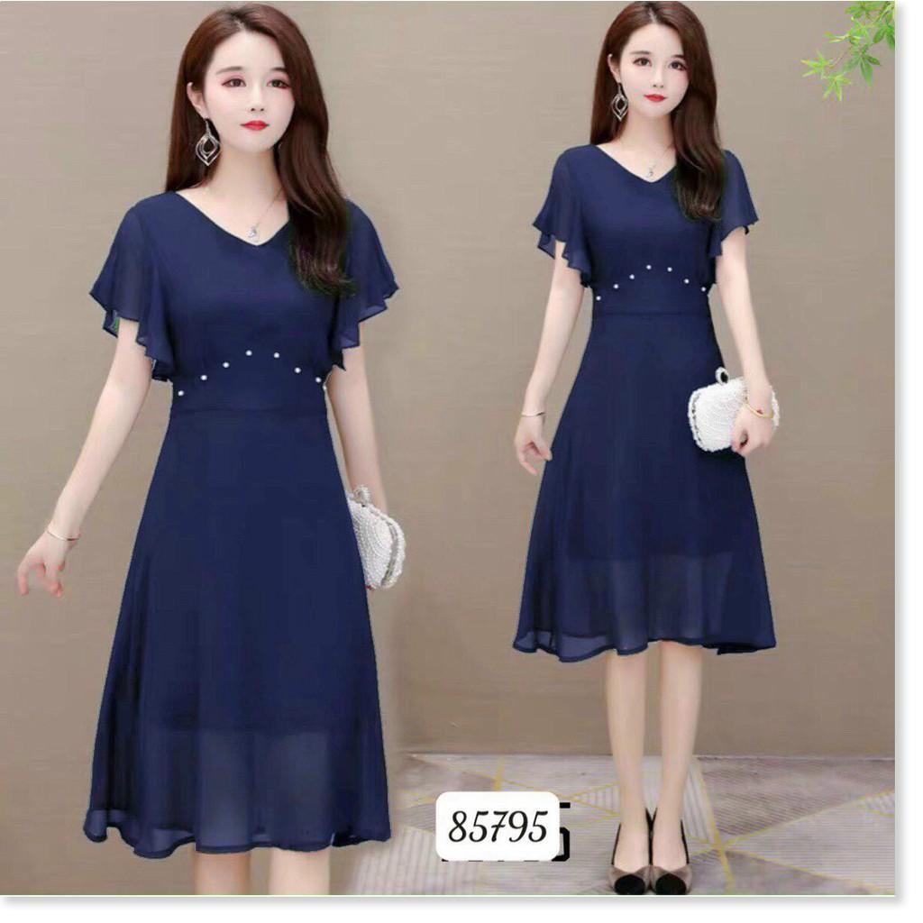 ĐẦM VOAN Y ĐƯỢC THIẾT KẾ HỌA TIẾT TRƠN NHƯNG KHÔNG KÉM PHẦN SANG TRỌNG,ĐĂC BIỆT ĐƯỢC LÀM BẰNG CHẤT LIỆU VÃI THOÁNG MÁT