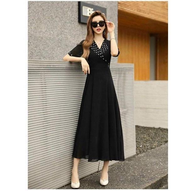 ĐẦM XOÈ ĐEN PHỐI CHẤM BI