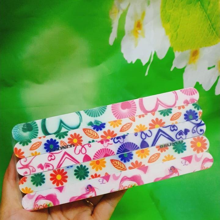 DŨA MÓNG TAY GIẤY HÌNH BÔNG CHUYÊN DỤNG LÀM NAIL - DÀI 17CM