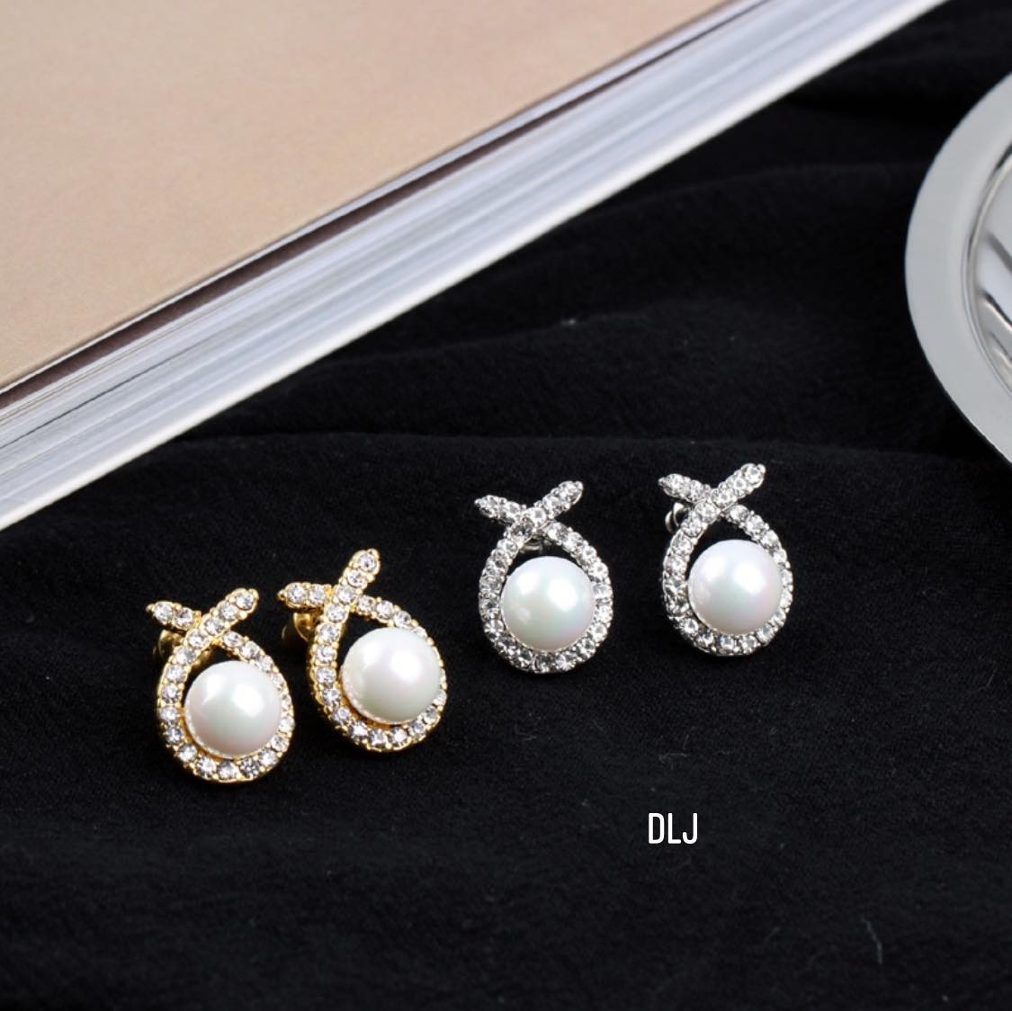 Bông tai bạc nụ trai chất liệu bạc s925 MS73b