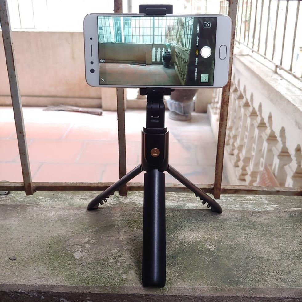 Gậy Chụp Ảnh 3 Chân Bluetooth Tripod K07,  có remote điều khiển