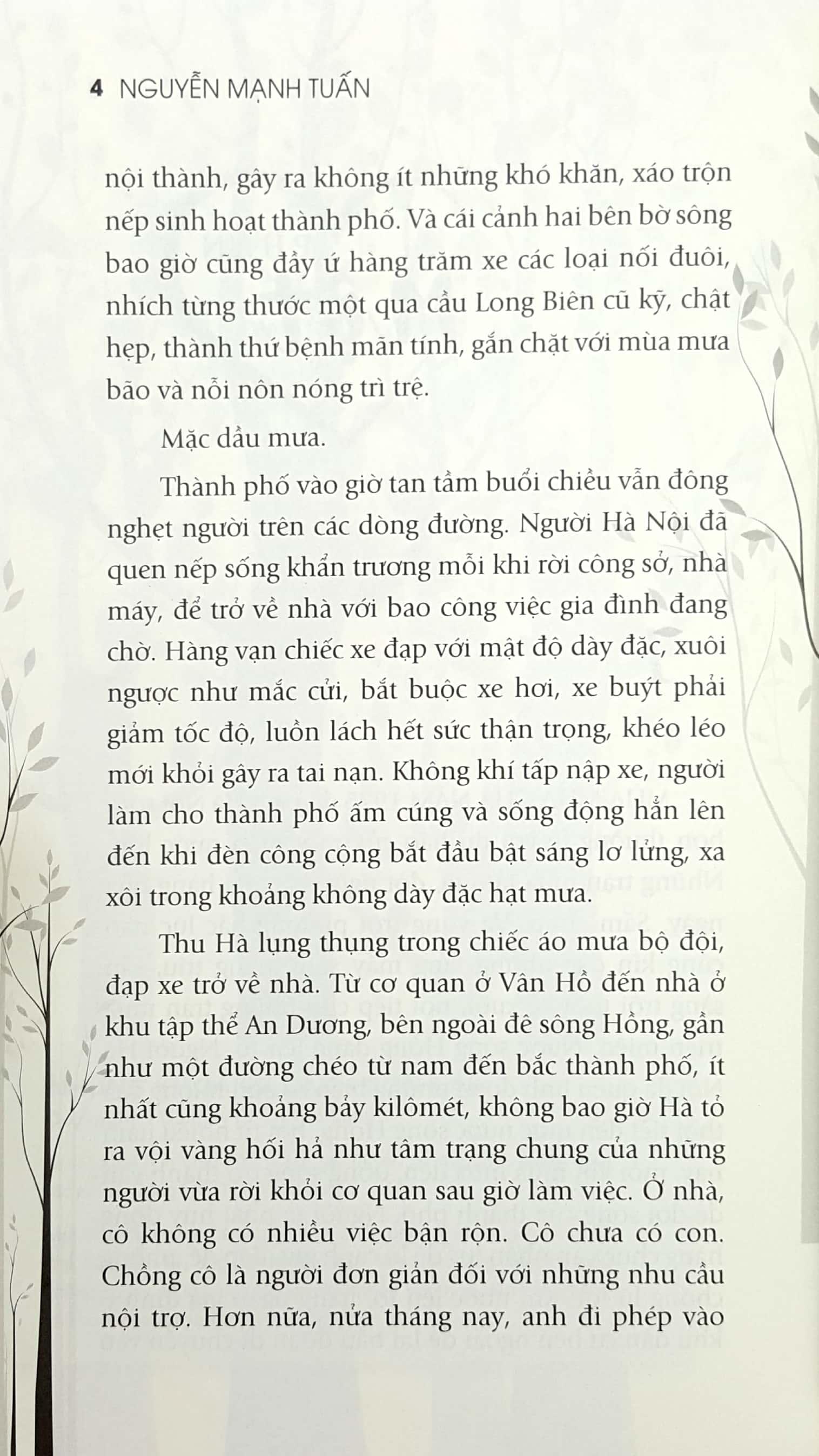 Những Khoảng Cách Còn Lại