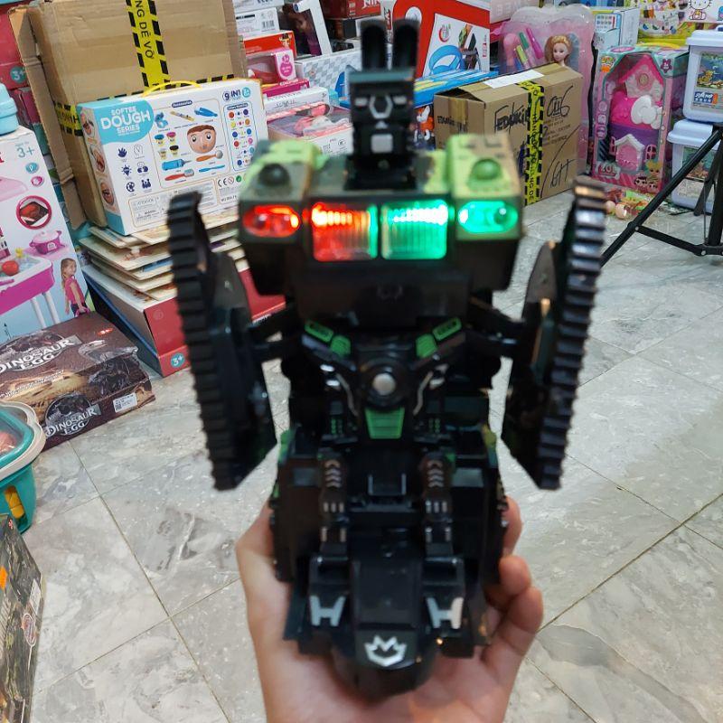 Xe Tăng Biến Hình Robot