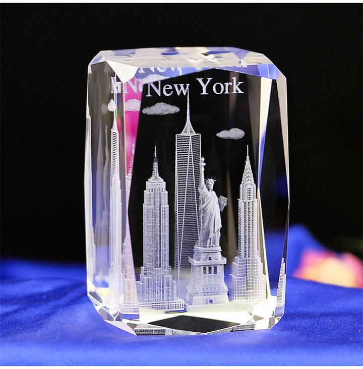 Tháp pha lê NEW YORK Chạm Khắc 3D - T0343