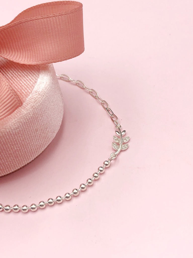 Vòng Tay, Lắc Tay Lá Đính Đá Bạc Hiểu Minh LTU584