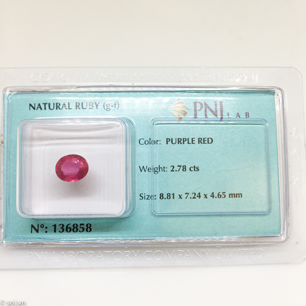 Viên ruby oval mài giác làm nhẫn mặt dây 2.78ct 136858