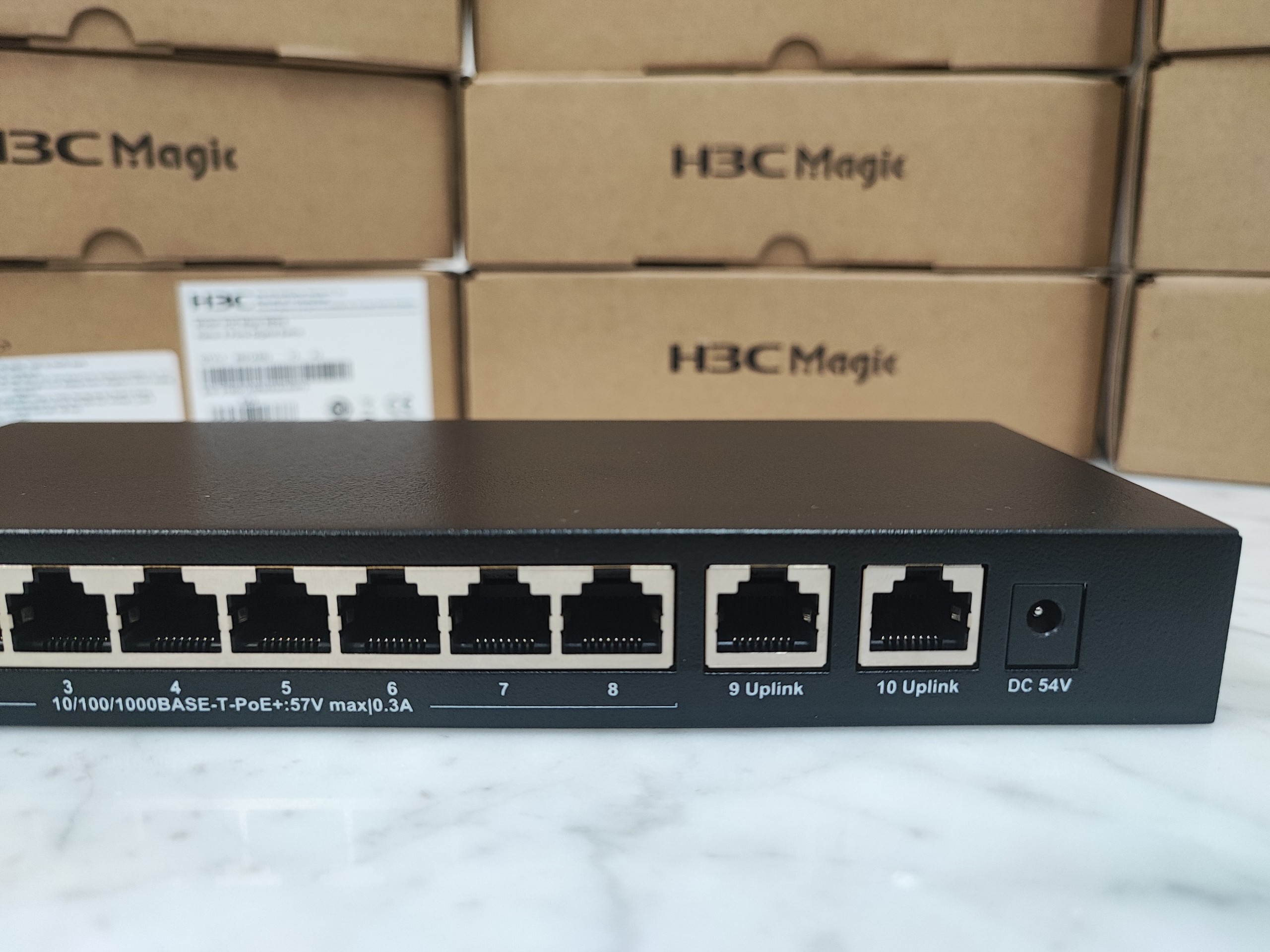 Bộ Chia Mạng Switch Để Bàn H3C BS210T-HP Hàng Chính Hãng 8 Cổng PoE/PoE+, 2 Cổng Uplink Gigabit