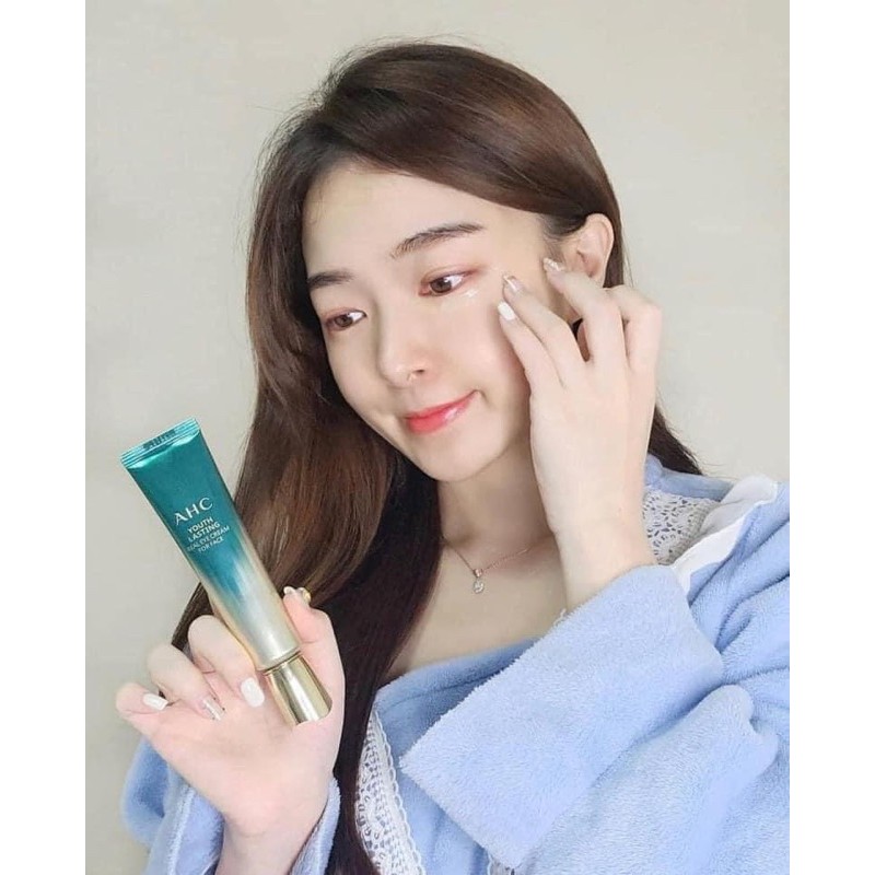 Kem Dưỡng Vùng Mắt AHC Ageless Real Eye Cream For Face mẫu mới 2021 Tặng kèm kẻ mắt nước Images