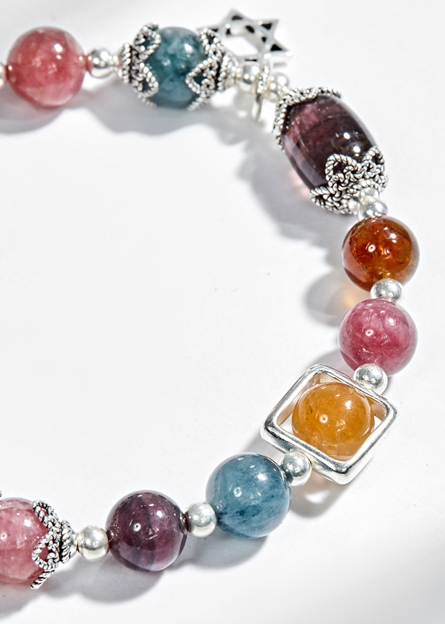 Vòng Tay Đá Tourmaline Đa Sắc Phối Charm Bạc Ngọc Quý Gemstones