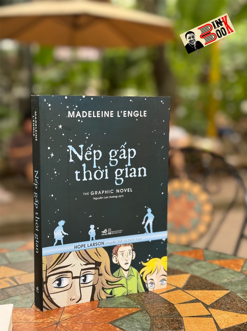 (Giải thưởng Newbery Medal 1963) Sách (Comic) - NẾP GẤP THỜI GIAN - Madeleine L’Engle - Nhã Nam