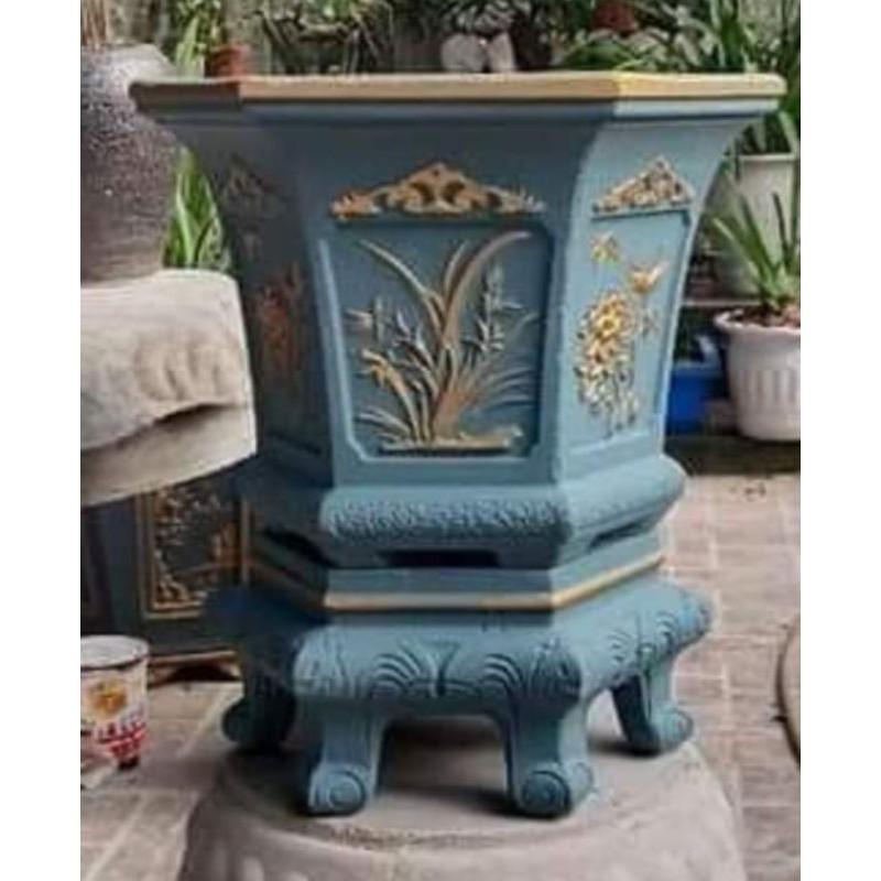 Khuôn Chậu lục giác rộng 31cm kèm chân