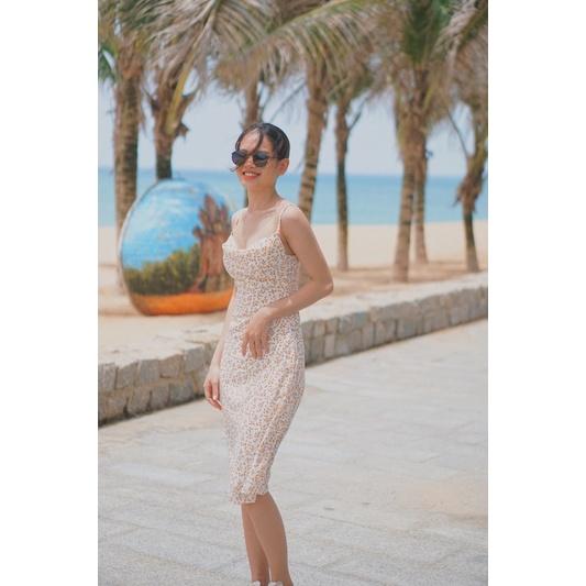 Đầm hoa hai dây cổ đỗ Sunny Dress