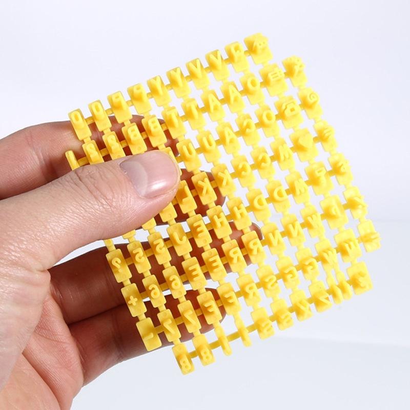 Khuôn cắt bánh quy ANAEAT dạng nhấn bằng nhựa họa tiết chữ và số