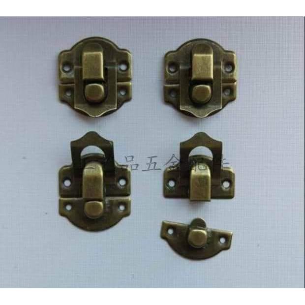 Chốt khóa hộp gỗ 26*29mm