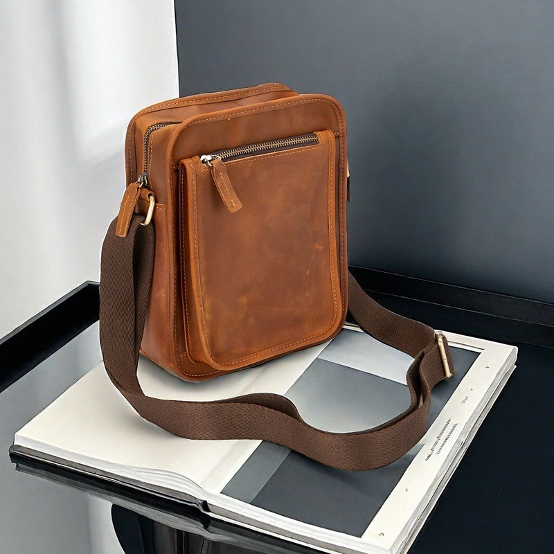 Túi đeo chéo nam DA BÒ THẬT cao cấp phong cách mới – BEE GEE DCN9391