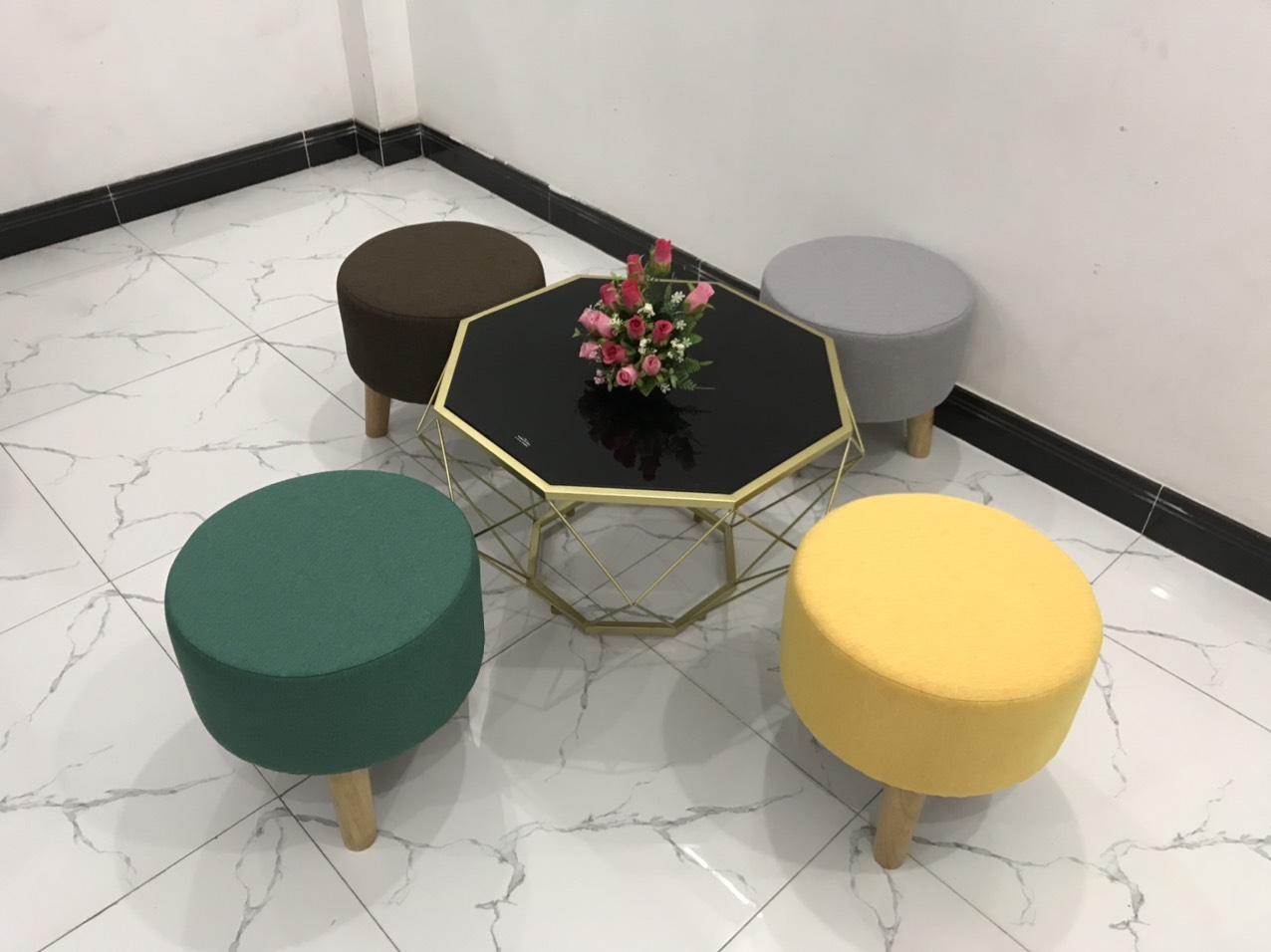 Bộ bàn ghế tròn mini đẹp giá rẻ nhiều màu