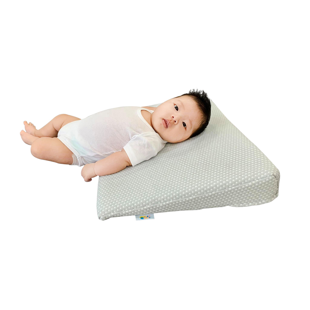 Gối chống trào ngược cho bé YOROKOBI, chống ợ, nôn, trớ...chống trơn trượt KT: 38X52X8CM