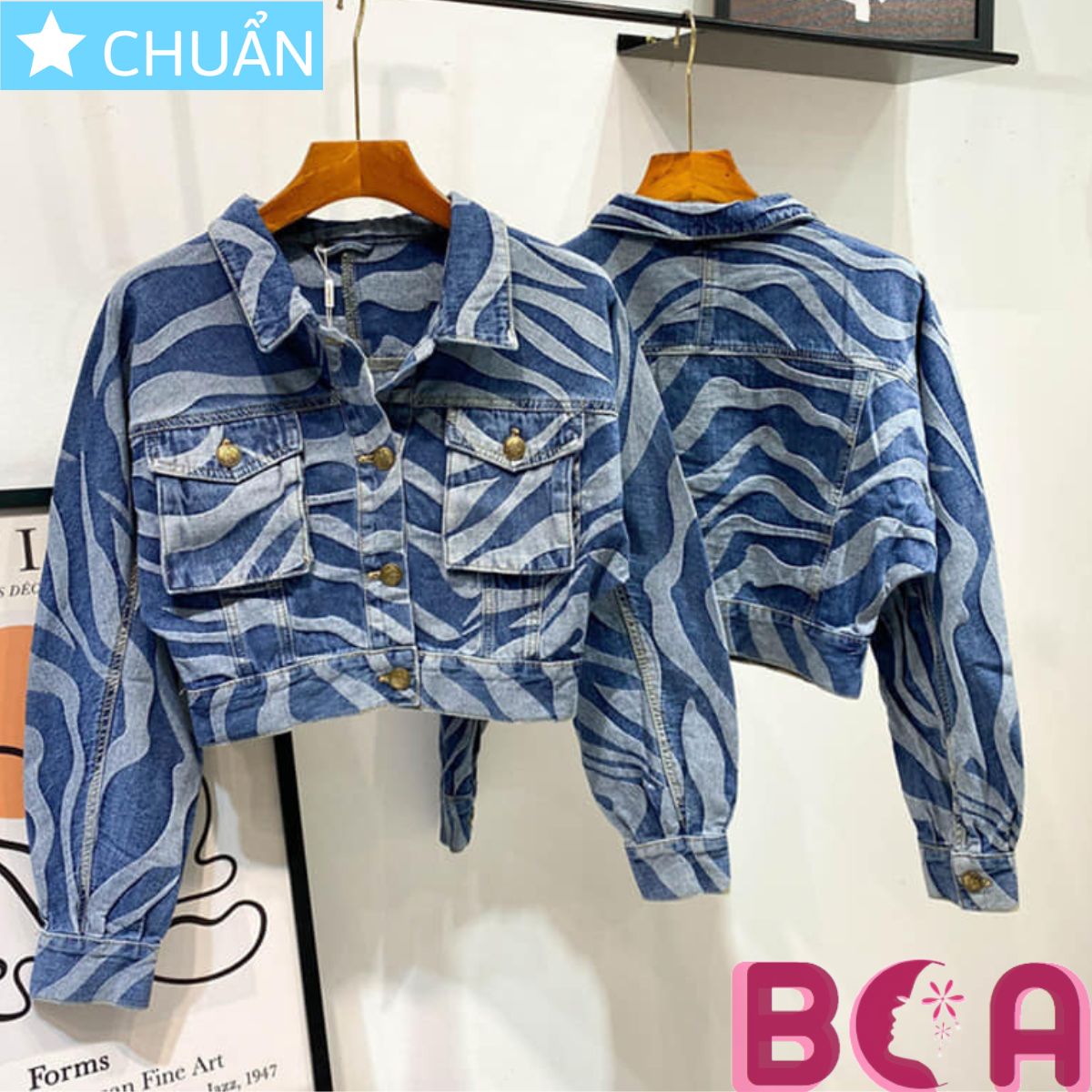 Áo khoác Jeans lửng nữ K31 màu xanh ROSATA tại BCASHOP họa tiết độc đáo &amp; thời trang, khẳng định gu &amp; đẳng cấp riêng bạn