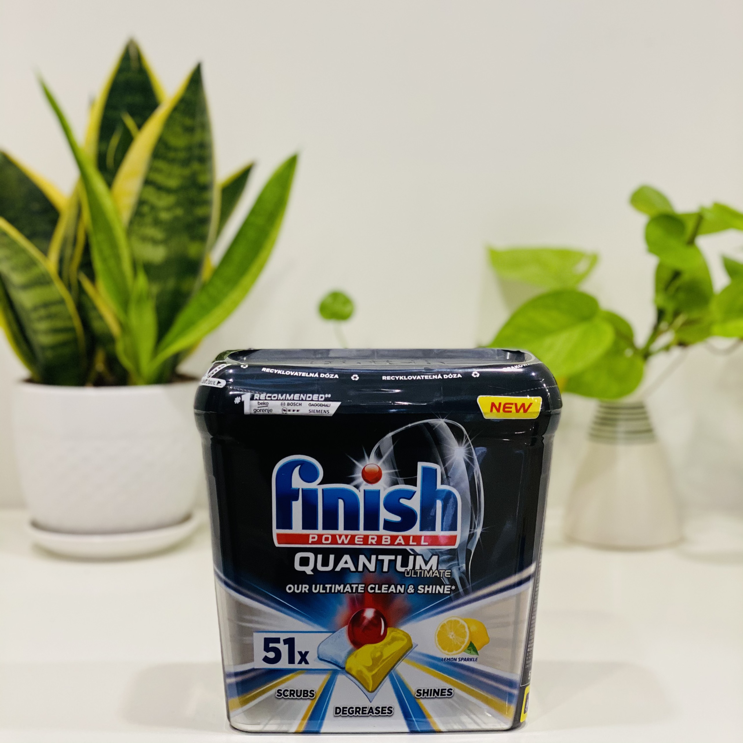 Viên rửa bát Finish Quantum Ultimate - 51 viên / hộp