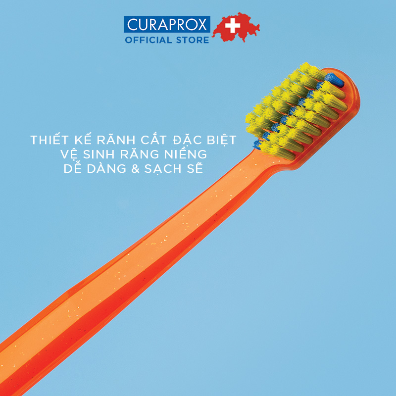 Bộ chăm sóc răng niềng Curaprox Ortho Kit (Màu ngẫu nhiên