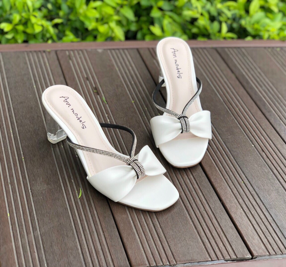 Giày Sandal Cao Gót Nữ Cao Cấp Bamboo hàng việt nam xuất chuẩn, Đảm bảo chất lượng và thương hiệu