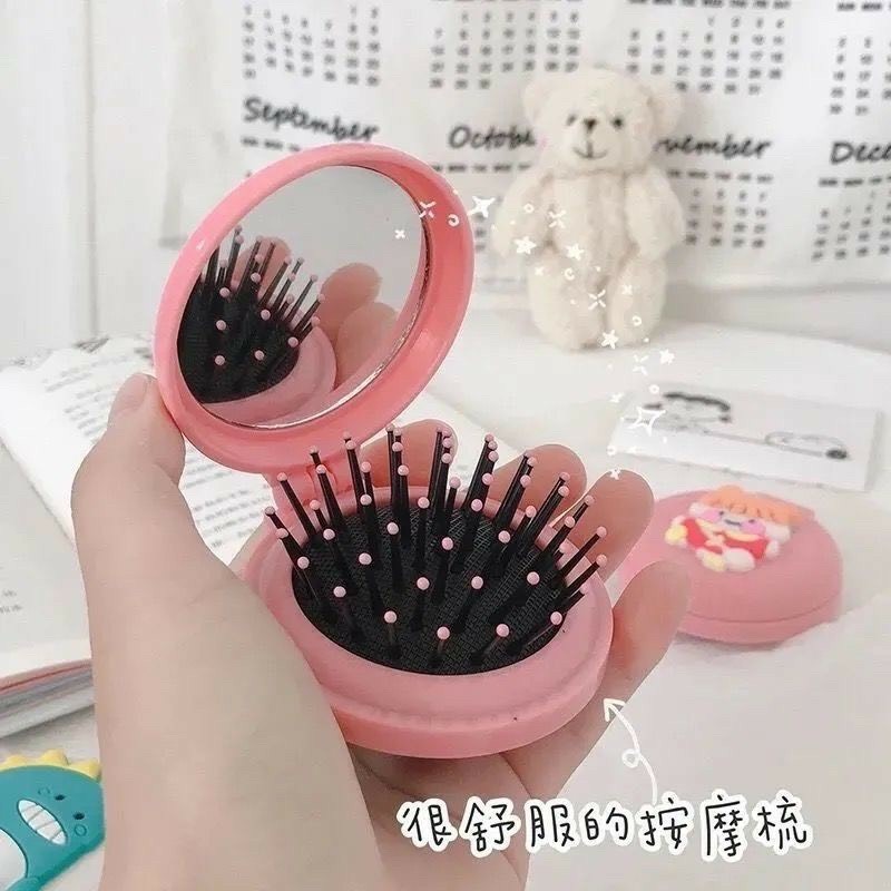 Gương tròn kèm lược tiện lợi hoạ tiết cute T2 Giao Mẫu Ngẫu Nhiên