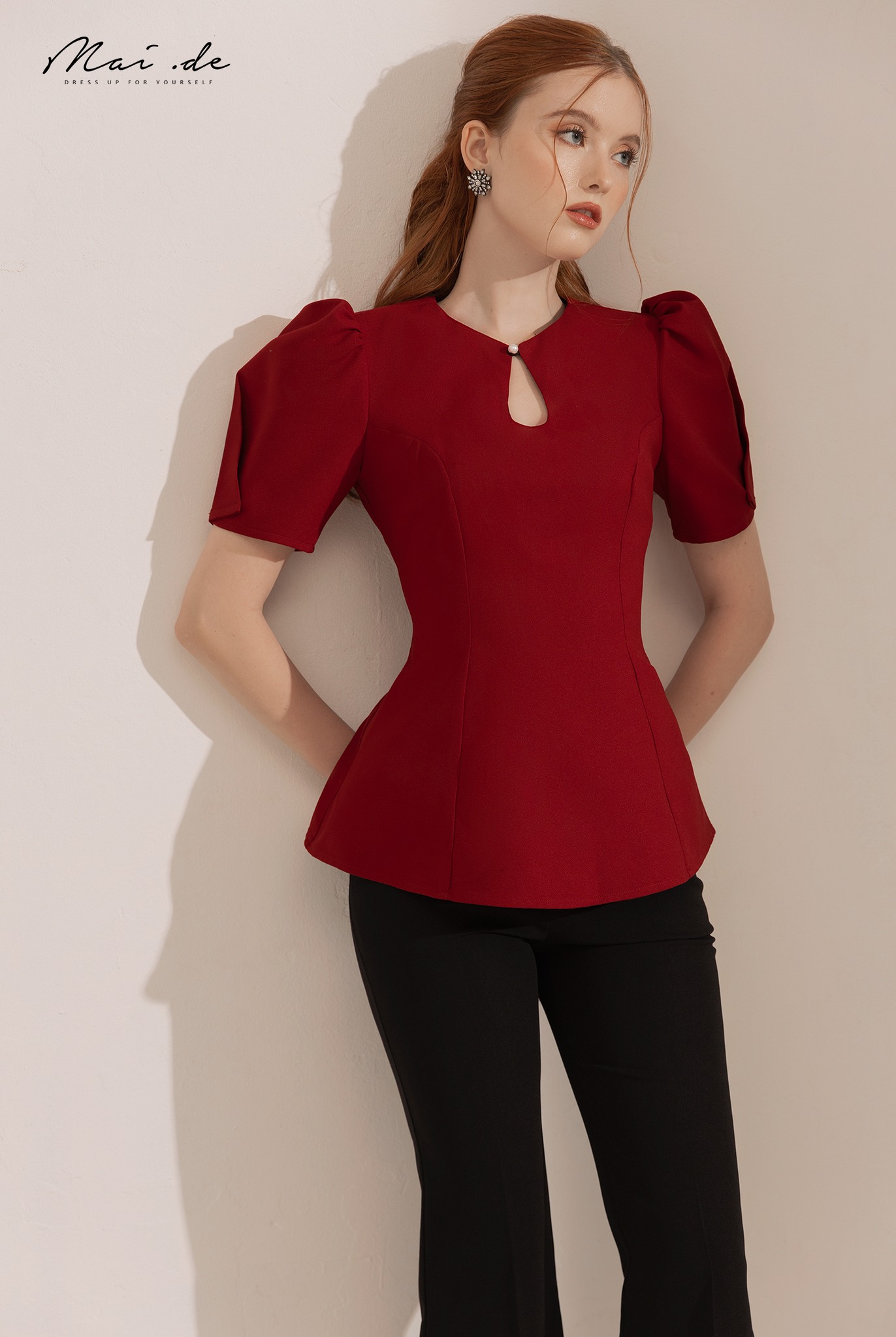 MAIDE Áo kiểu dáng peplum cách điệu TURA TOP
