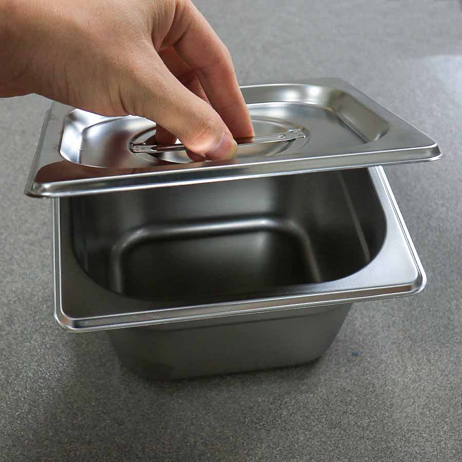 Khay đựng topping 2,5 lít có nắp, inox 100