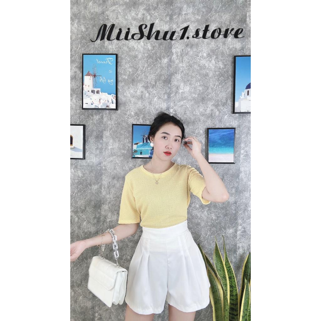 Set quần short trắng phối áo thun trẻ trung năng động