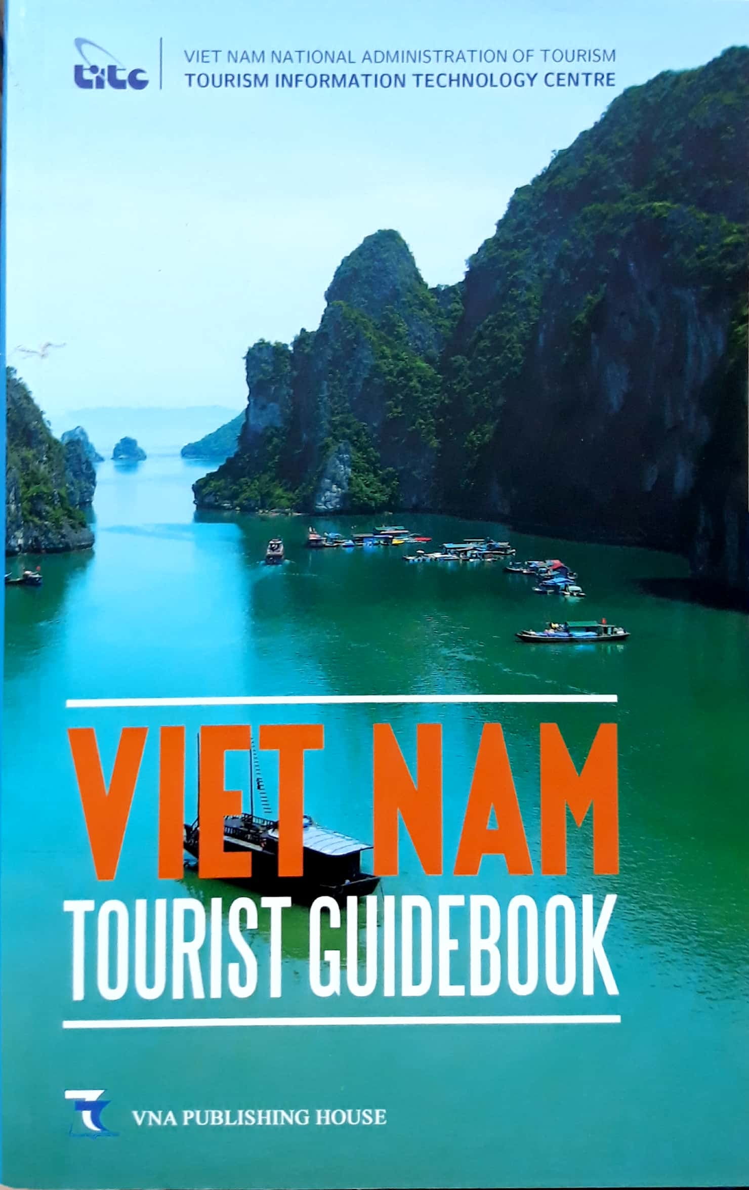 Viet Nam Tourist Guidebook (Anh) - Tái Bản 2016