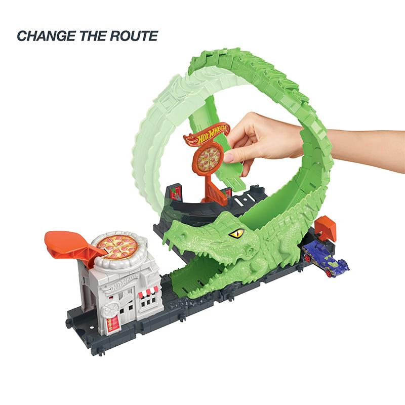 Đồ Chơi HOT WHEELS HKX39/HDR29 Trạm Cá Sấu Pizza Hot Wheels City