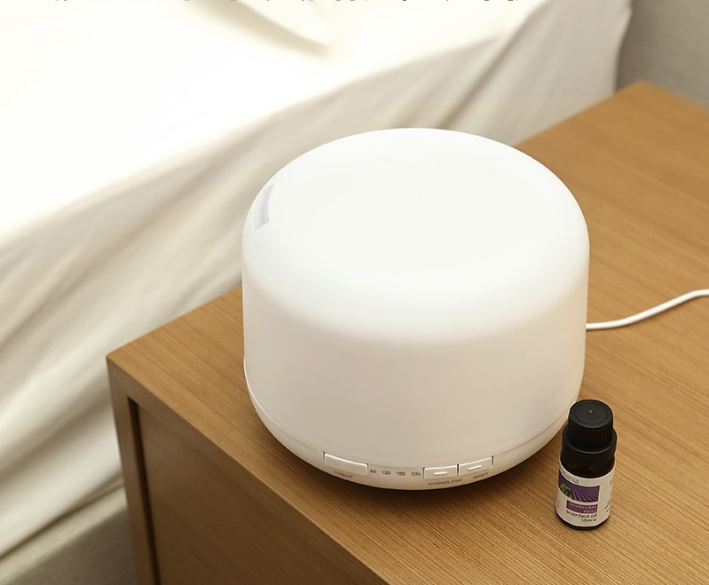 Máy Tạo Độ Ẩm Khuếch Tán Tinh Dầu Có Đèn LED Màu Trắng- Tặng chai tinh dầu Essesa