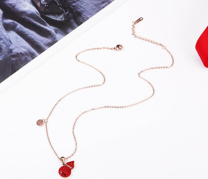 Dây Chuyền Hồ Lô Đỏ May Mắn Titan Không Đen TT 1750