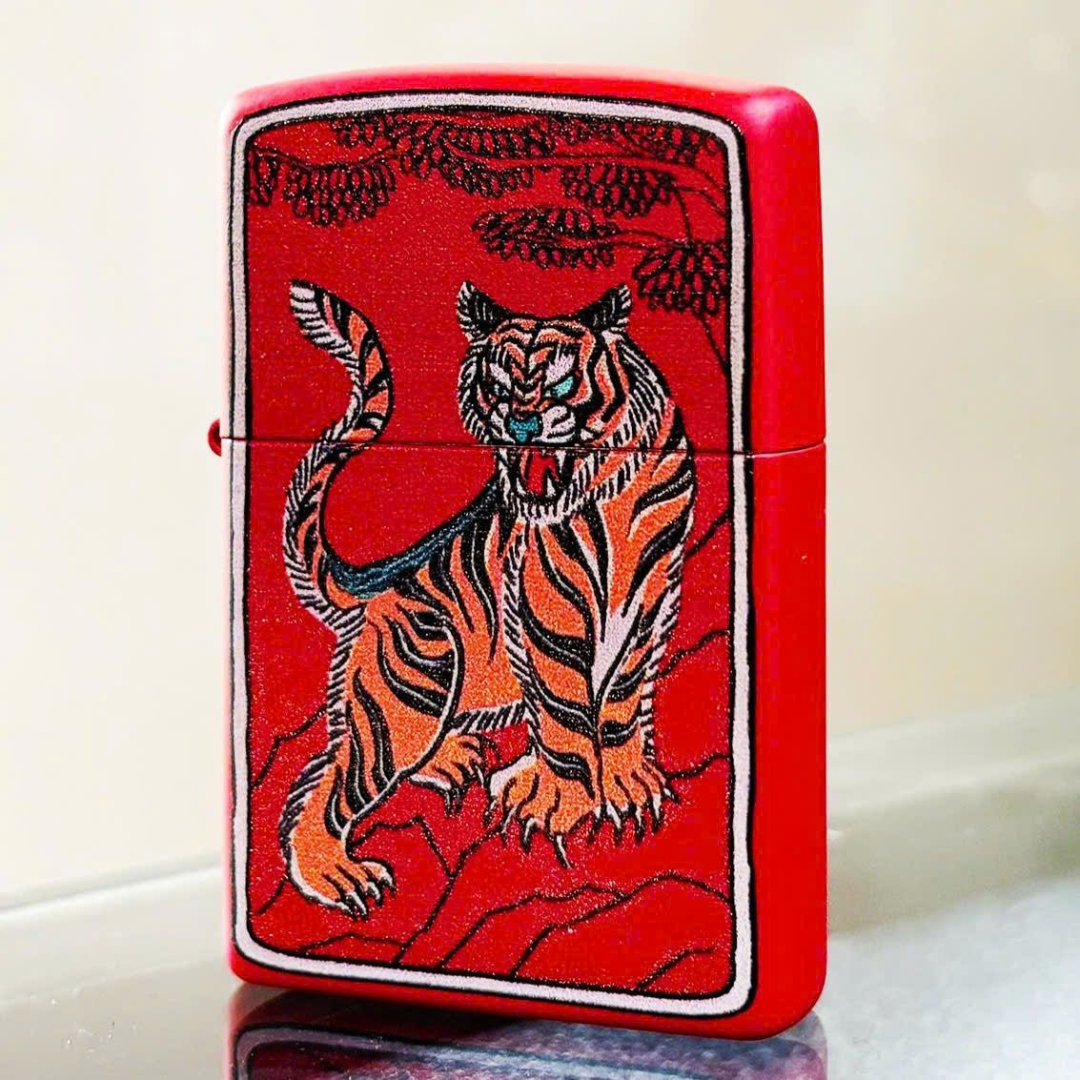 Bật lửa Zippo Year of the Tiger - Phiên Bản 12 Con Giáp (Tuổi Dần) Thiết Kế Việt Nam, Sơn Tĩnh Điện Đỏ May Mắn Chính Hãng