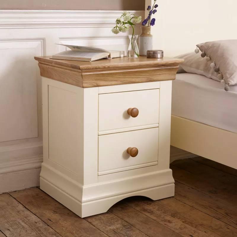 Tủ Đầu Giường 2 Ngăn Kéo Country Cottage Gỗ Sồi Ibie BSK2COUO - Trắng