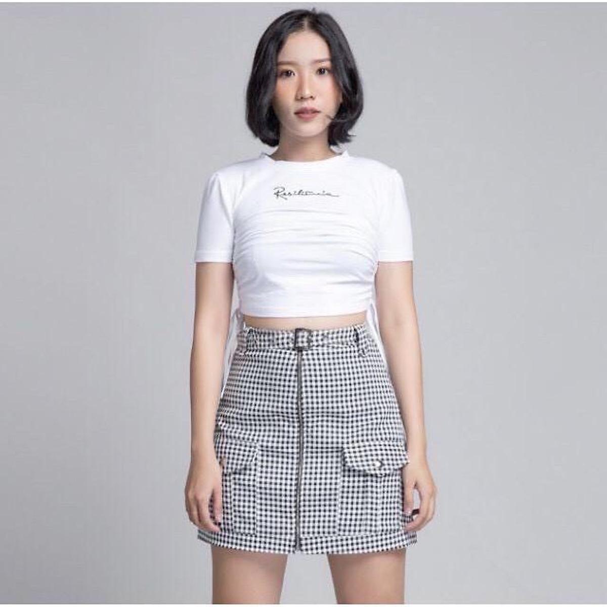 ÁO THUN CROPTOP ÔM BODY RÚT DÂY THÊU CHỮ - Trắng