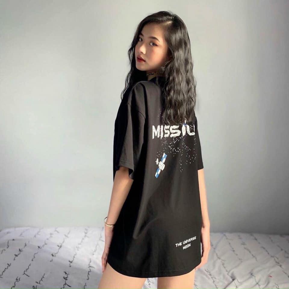 Áo thun đen tay lỡ MISSOUT unisex form rộng cá tính trẻ trung.