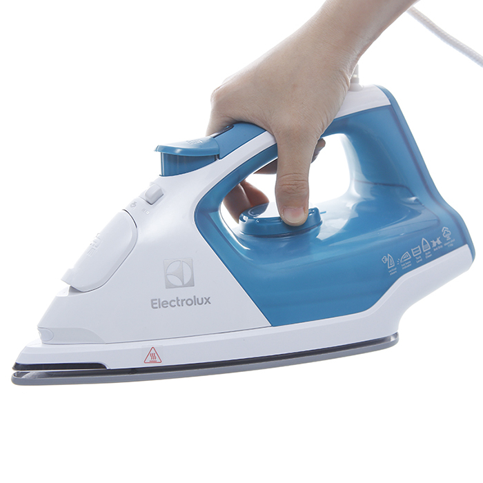 Bàn Ủi Electrolux ESI5126 - Xanh Trắng - Hàng chính hãng