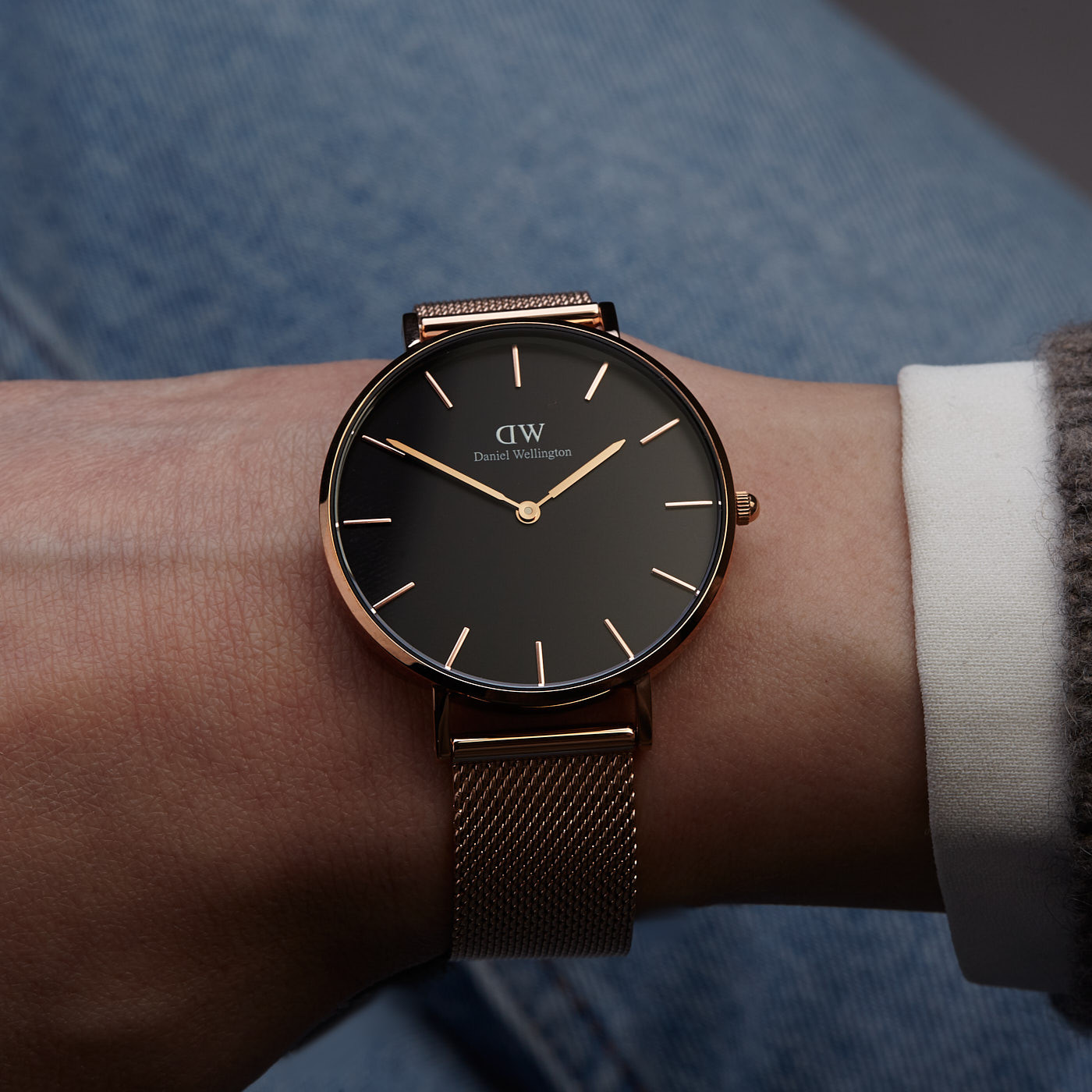 Đồng hồ DANIEL WELLINGTON PETITE MELROSE BLACK 36MM DW00100303