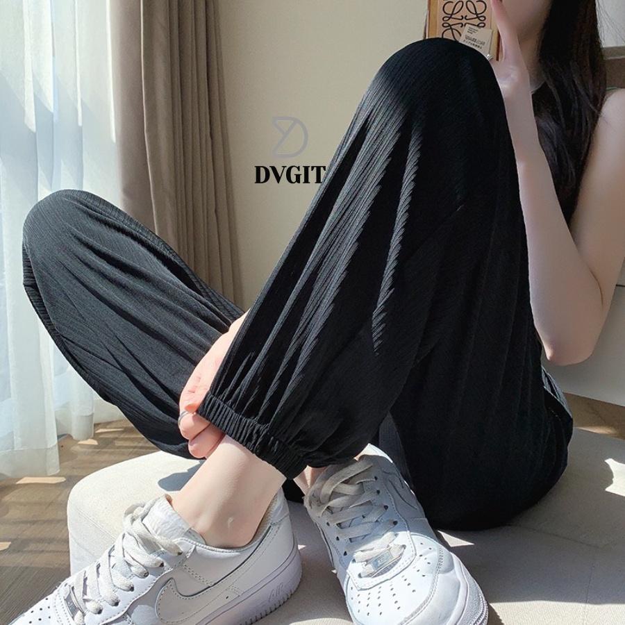 Quần Nữ Bo Gấu Thể Thao DVGIT Trơn Chất Liệu Tăm Gân Màu Đen Thiết Kế Form Dáng Quần Ống Rộng Cạp Cao
