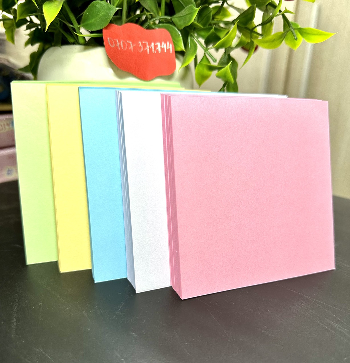 Cục Giấy Màu -Giấy Note Không Keo Nhiều Màu 700 Tờ Kích Thước 7.5*7.5cm-Giấy xếp Hạc